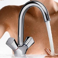 Hansgrohe Logis kétkaros mosdó csaptelep, automata leeresztővel 71222000